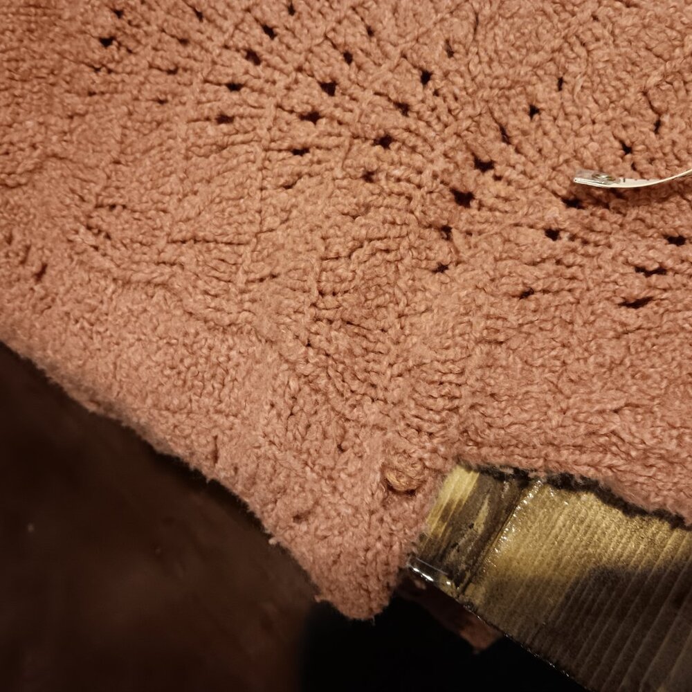 American Eagle sweater size medium - Picture 5 of 7